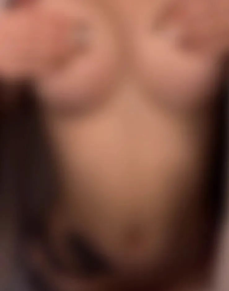 Fatima, 25