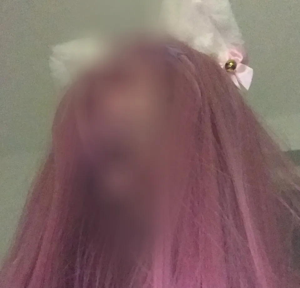 Siiri, 22